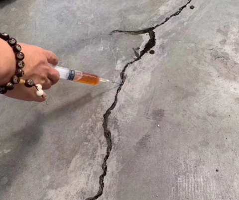盱眙混凝土裂缝修补技术详解​